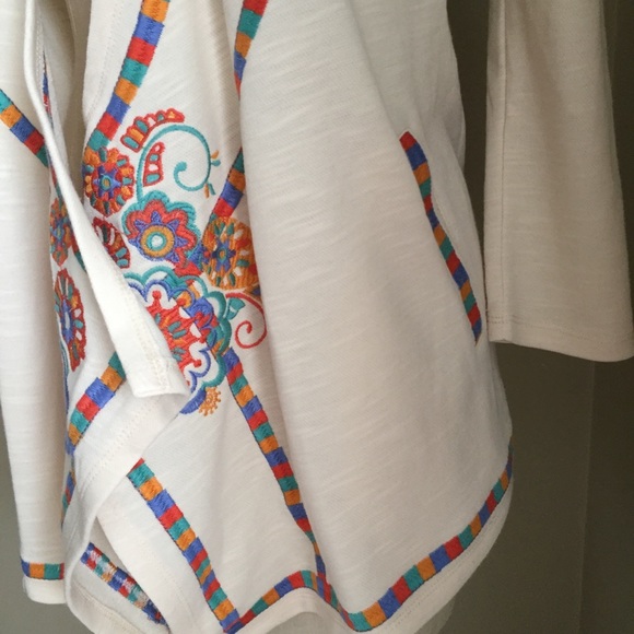 New NWT THML cream embroidered open hood jacket S - Picture 4 of 14